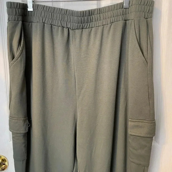 Como Blu Khaki Pull On Joggers Pants Women Plus Size 2X Pockets Stretch Comfort - Picture 5 of 6
